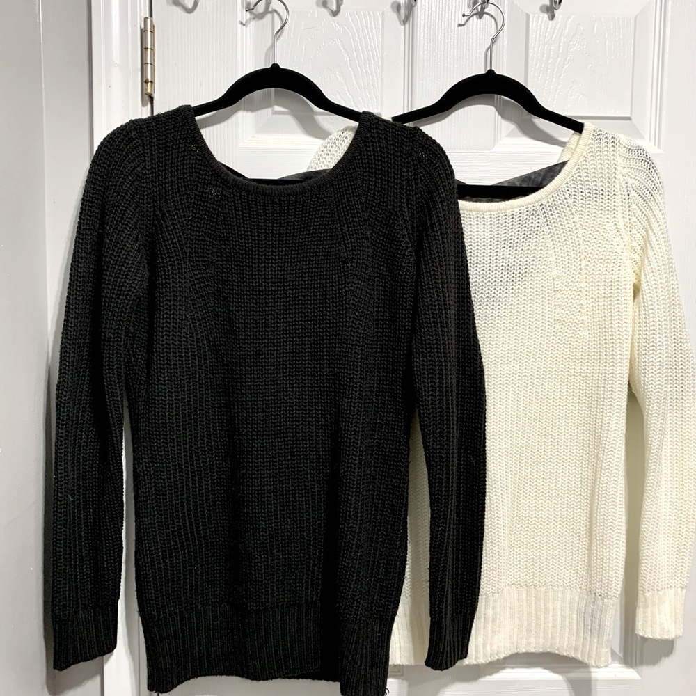 Open back sweaters back/white